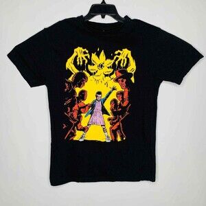 Stranger Things Eleven Demogorgon Graphic T-Shirt Unisex L Black Loot Crate